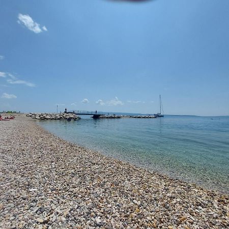Apartman Monika Near The Beach สปลิท ภายนอก รูปภาพ