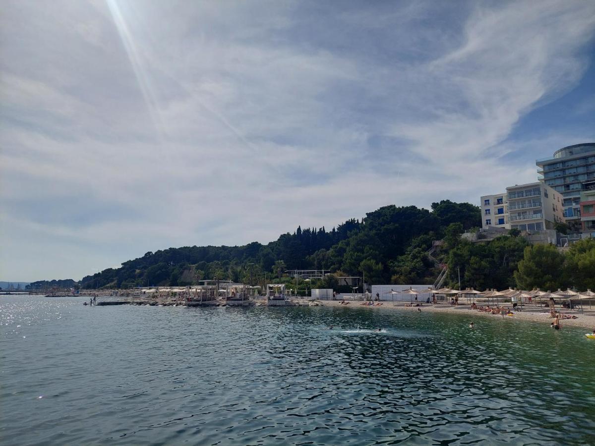 Apartman Monika Near The Beach สปลิท ภายนอก รูปภาพ